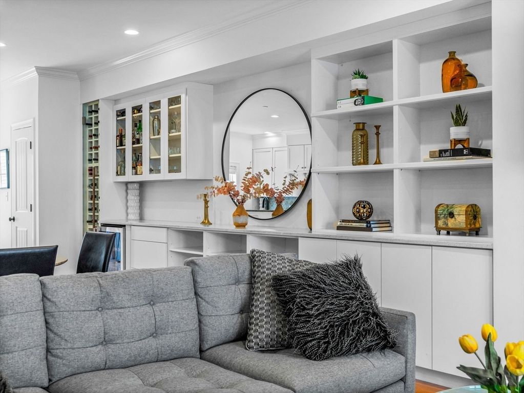 392 W 2nd, Boston, MA 02127