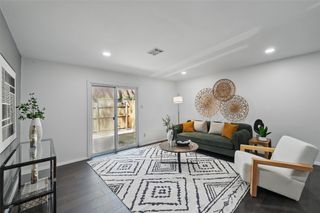 19 Abbey Road, Euless, TX 76039