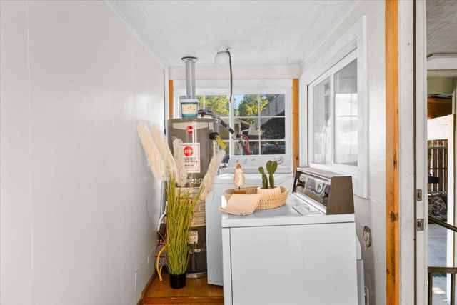 405 NW Dimmick Street, Grants Pass, OR 97526