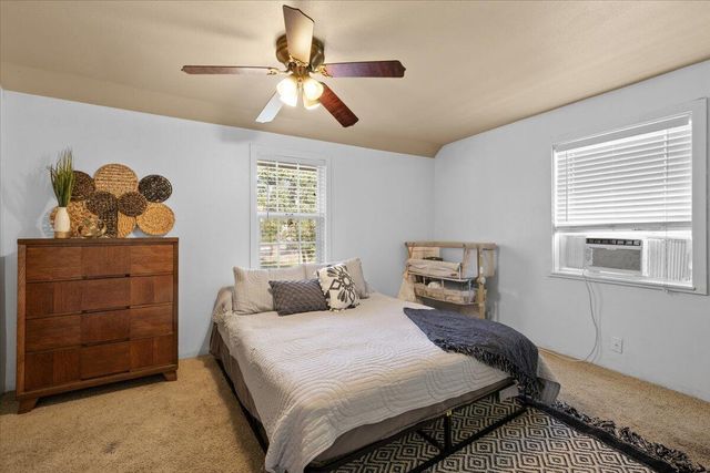 405 NW Dimmick Street, Grants Pass, OR 97526