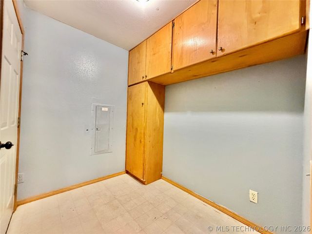 17160 N Briggs Flat Road, Tahlequah, OK 74464