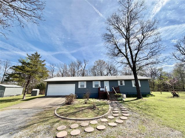 17160 N Briggs Flat Road, Tahlequah, OK 74464