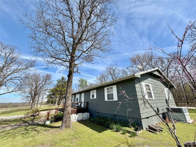 17160 N Briggs Flat Road, Tahlequah, OK 74464