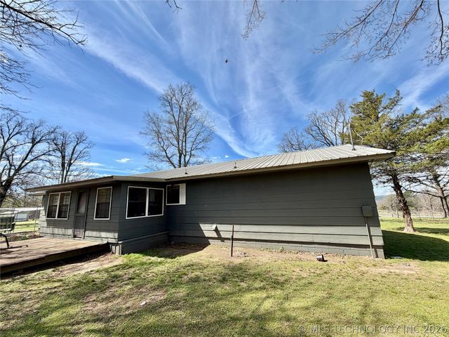 17160 N Briggs Flat Road, Tahlequah, OK 74464