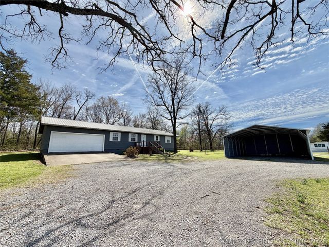 17160 N Briggs Flat Road, Tahlequah, OK 74464