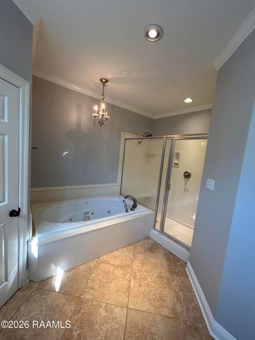 305 Camberly Circle, Lafayette, LA 70508