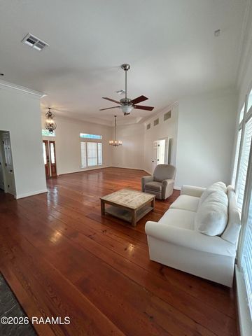 305 Camberly Circle, Lafayette, LA 70508