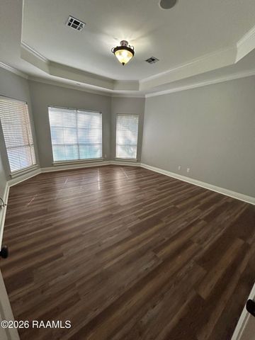 305 Camberly Circle, Lafayette, LA 70508