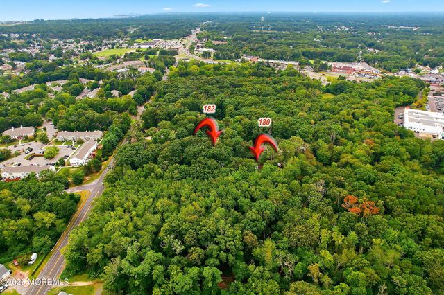 182 Mill Creek Road, Bayville, NJ 08721