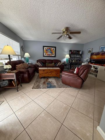 462 Normandy J, Delray Beach, FL 33484