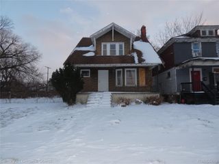 2301 Fullerton Street, Detroit, MI 48238