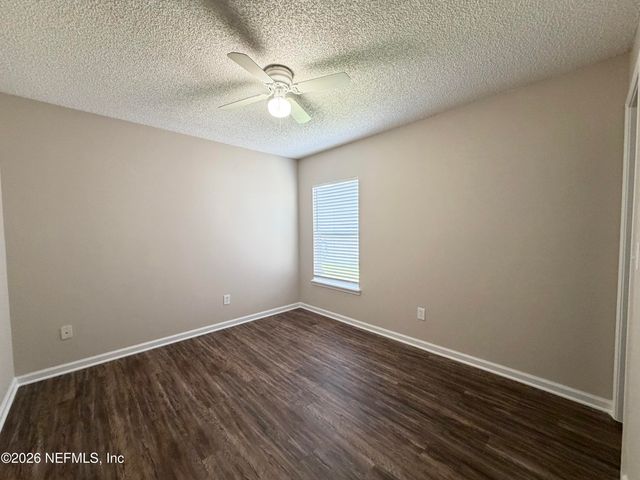 6902 SOUTHERN OAKS Drive W, Jacksonville, FL 32244