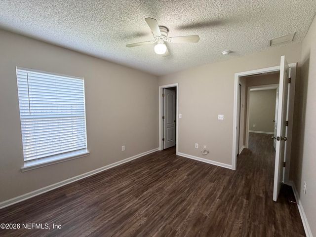 6902 SOUTHERN OAKS Drive W, Jacksonville, FL 32244