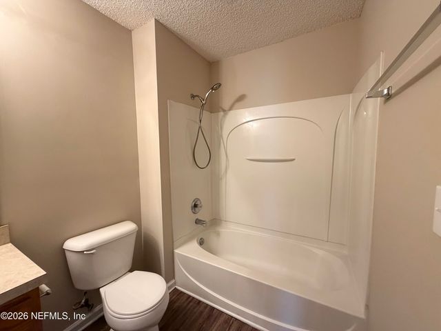 6902 SOUTHERN OAKS Drive W, Jacksonville, FL 32244