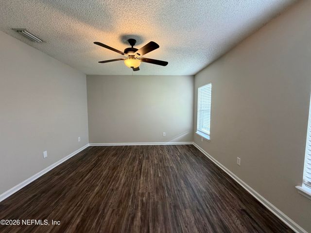 6902 SOUTHERN OAKS Drive W, Jacksonville, FL 32244