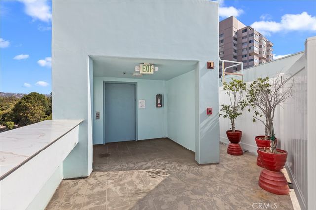 10336 Wilshire 703, Los Angeles, CA 90024