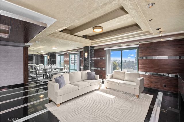 10336 Wilshire 703, Los Angeles, CA 90024