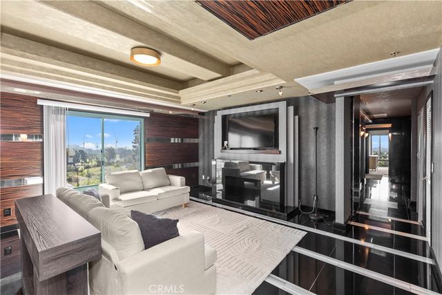 10336 Wilshire 703, Los Angeles, CA 90024