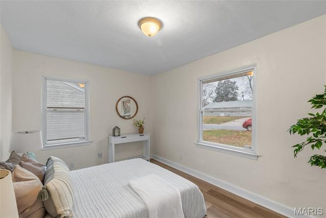 9848 Lorna Lane, St Louis, MO 63136