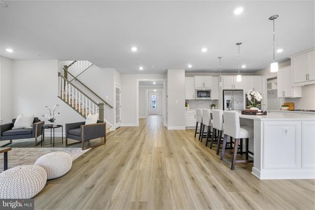 7949 LAWNDALE CIR, Columbia, MD 21044