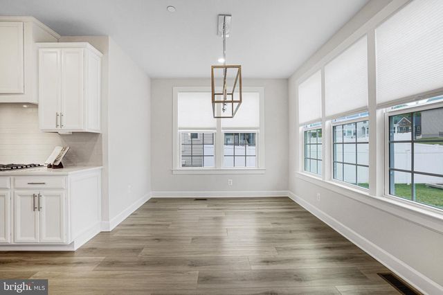 7949 LAWNDALE CIR, Columbia, MD 21044