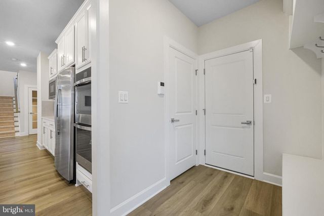 7949 LAWNDALE CIR, Columbia, MD 21044
