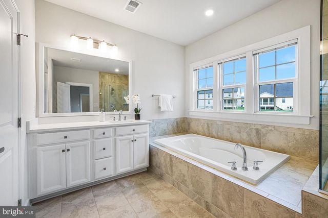 7949 LAWNDALE CIR, Columbia, MD 21044