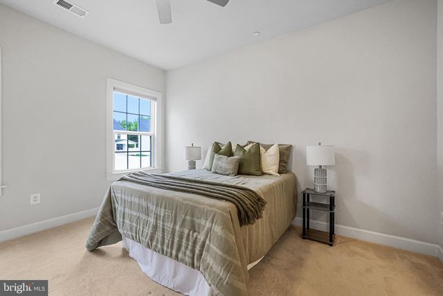 7949 LAWNDALE CIR, Columbia, MD 21044