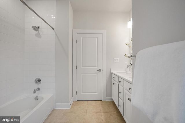 7949 LAWNDALE CIR, Columbia, MD 21044
