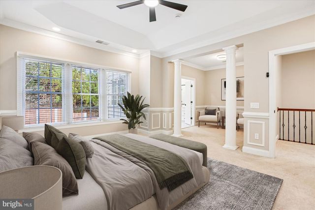 5450 EDSALL RIDGE PL, Alexandria, VA 22312