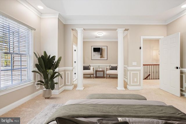 5450 EDSALL RIDGE PL, Alexandria, VA 22312