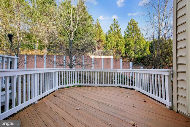 5450 EDSALL RIDGE PL, Alexandria, VA 22312