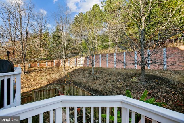 5450 EDSALL RIDGE PL, Alexandria, VA 22312