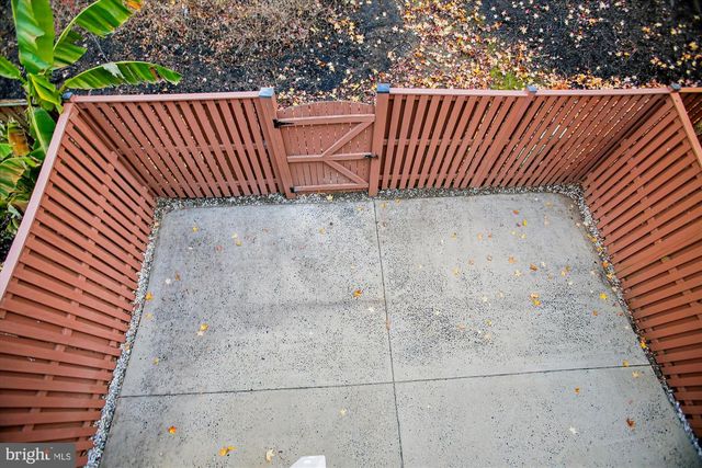 5450 EDSALL RIDGE PL, Alexandria, VA 22312