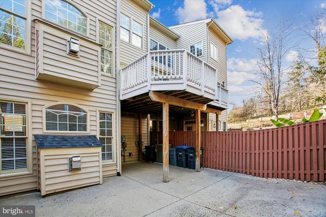 5450 EDSALL RIDGE PL, Alexandria, VA 22312
