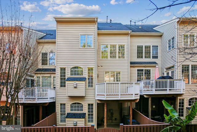 5450 EDSALL RIDGE PL, Alexandria, VA 22312