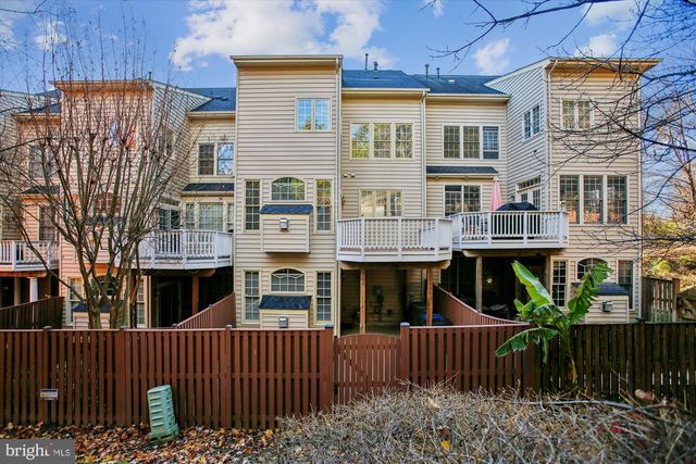 5450 EDSALL RIDGE PL, Alexandria, VA 22312