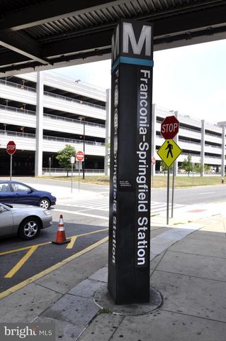 5450 EDSALL RIDGE PL, Alexandria, VA 22312