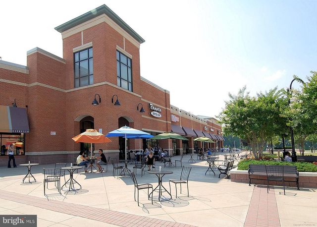 5450 EDSALL RIDGE PL, Alexandria, VA 22312