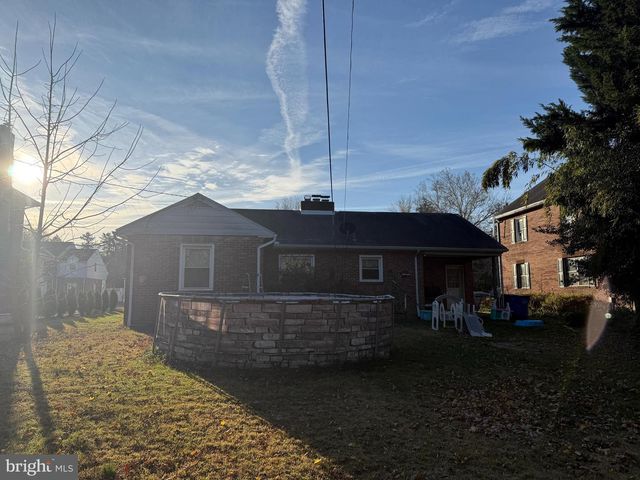 685 COLONIAL AVE, York, PA 17403