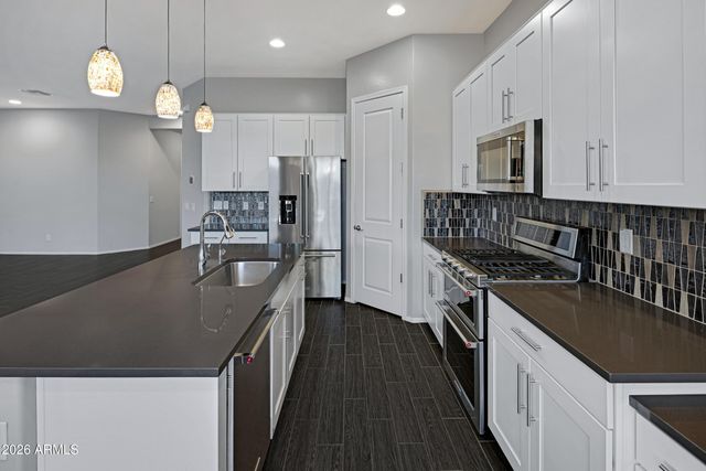 41725 W HARVEST MOON Drive, Maricopa, AZ 85138
