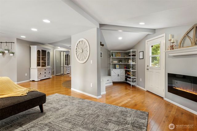 888 Leschi Way, Fox Island, WA 98333
