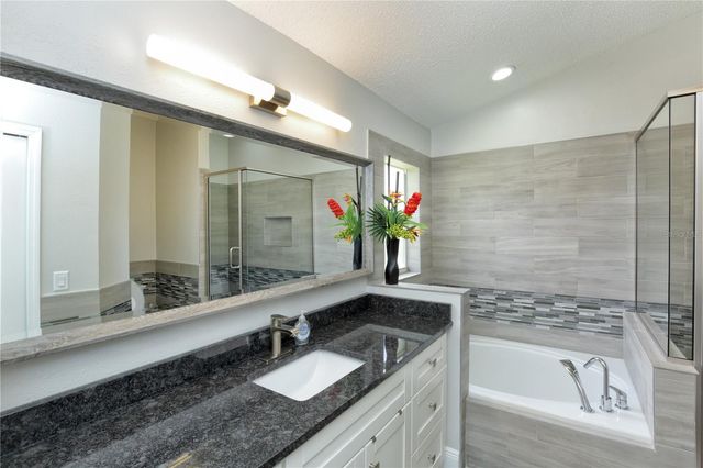 1942 BERMUDA POINTE DRIVE, Haines City, FL 33844