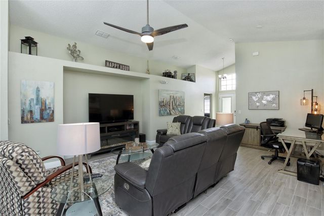 1942 BERMUDA POINTE DRIVE, Haines City, FL 33844