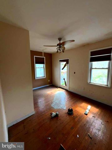 1223 DUPONT ST, Camden, NJ 08105