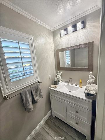 8028 E Loftwood, Orange, CA 92867