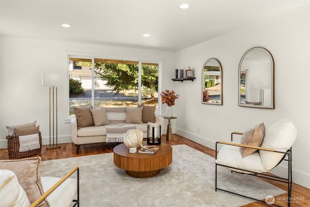22005 78th Place W, Edmonds, WA 98026