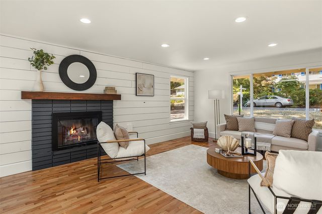 22005 78th Place W, Edmonds, WA 98026