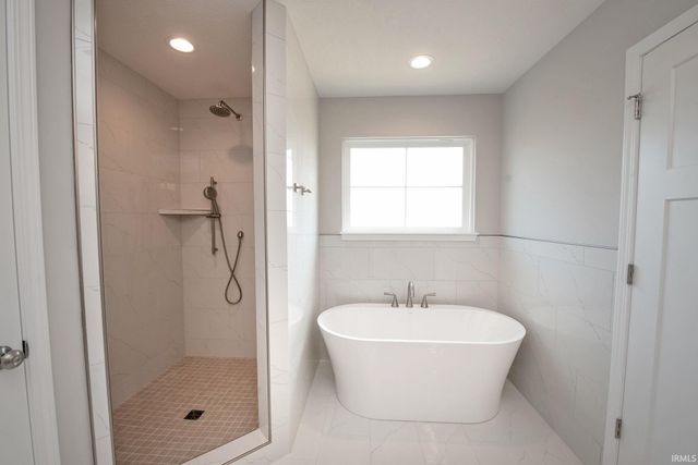 401 Carlton Drive, West Lafayette, IN 47906