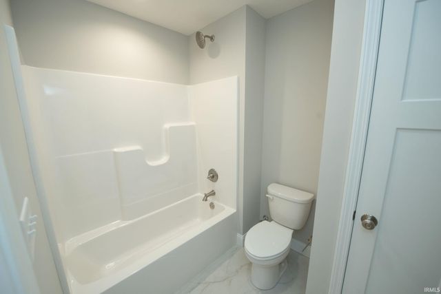401 Carlton Drive, West Lafayette, IN 47906